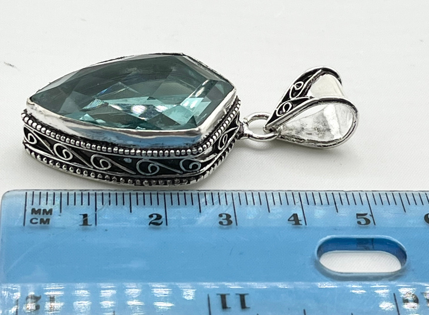 925 Sterling Silver Large Blue Stone With Ornate Setting Ring