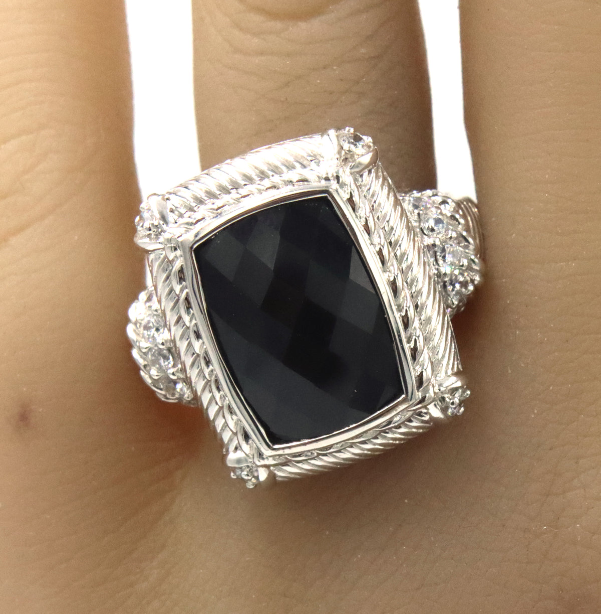 Judith Ripka black onyx ring in 925 sterling silver