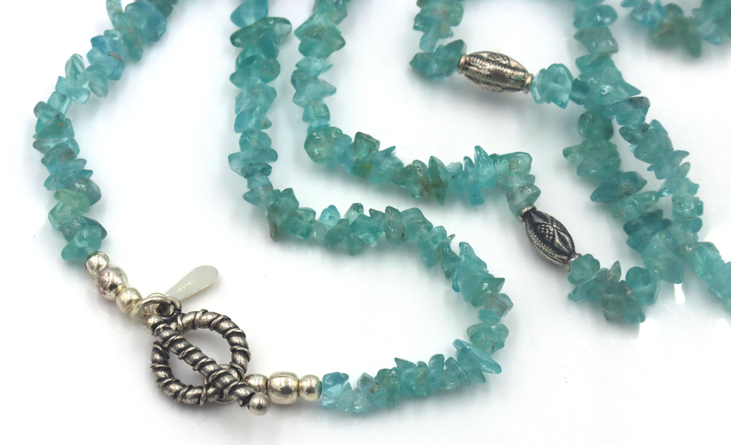 Aquamarine blue green stone bead necklace