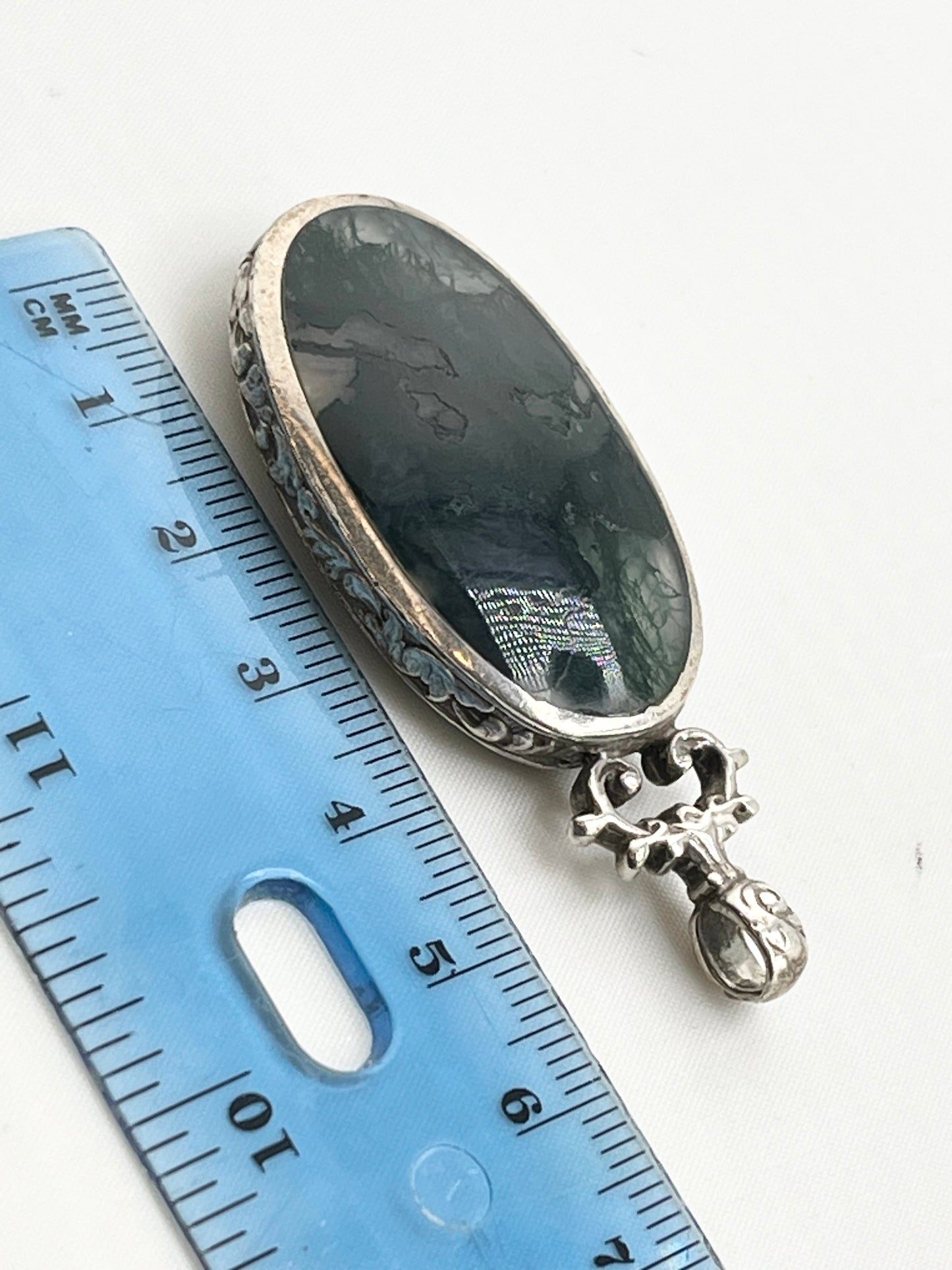 925 Sterling Silver Vintage Victorian Style Large oval Banded Agate Pendant