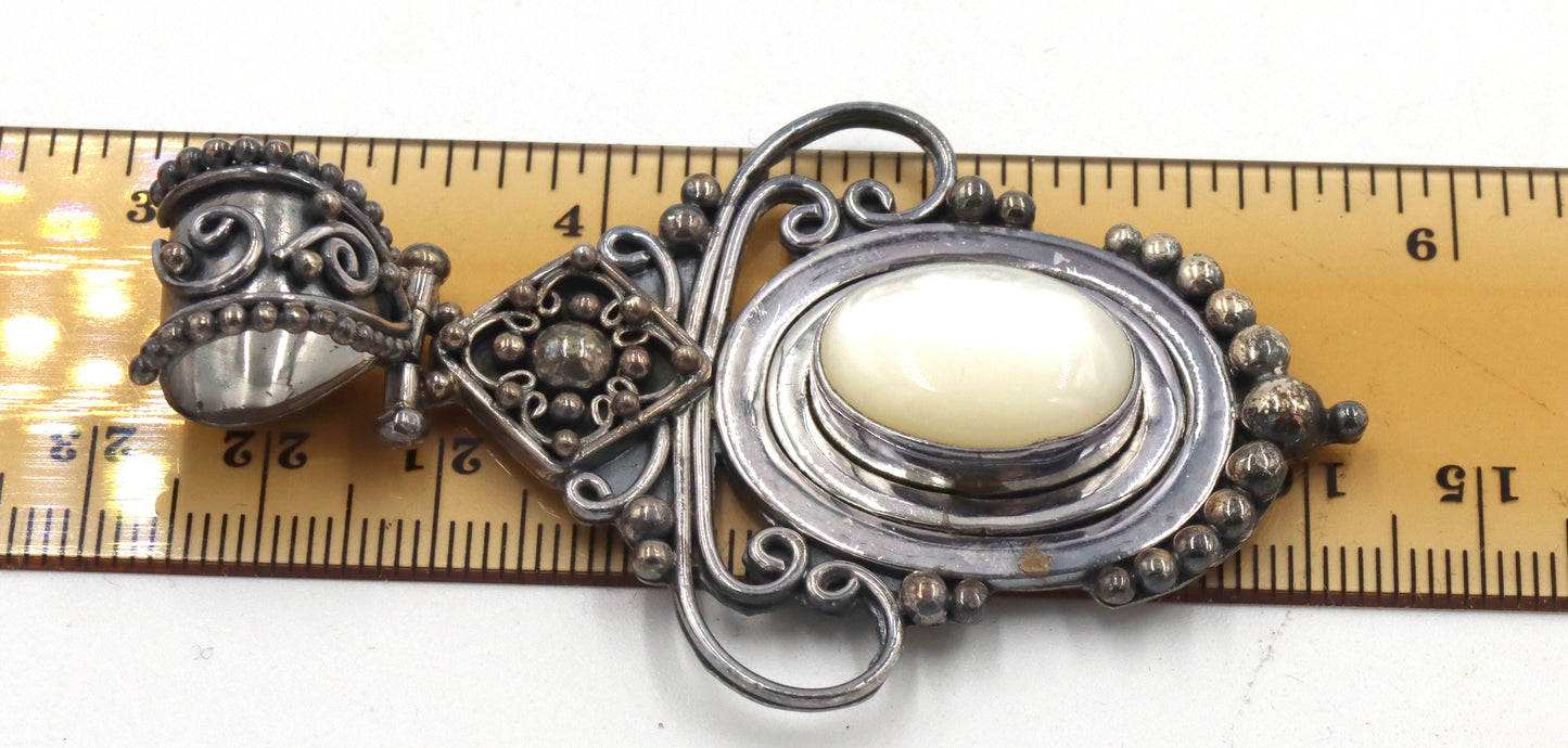 925 Sterling silver signed Indonesia mother of pearl pendant