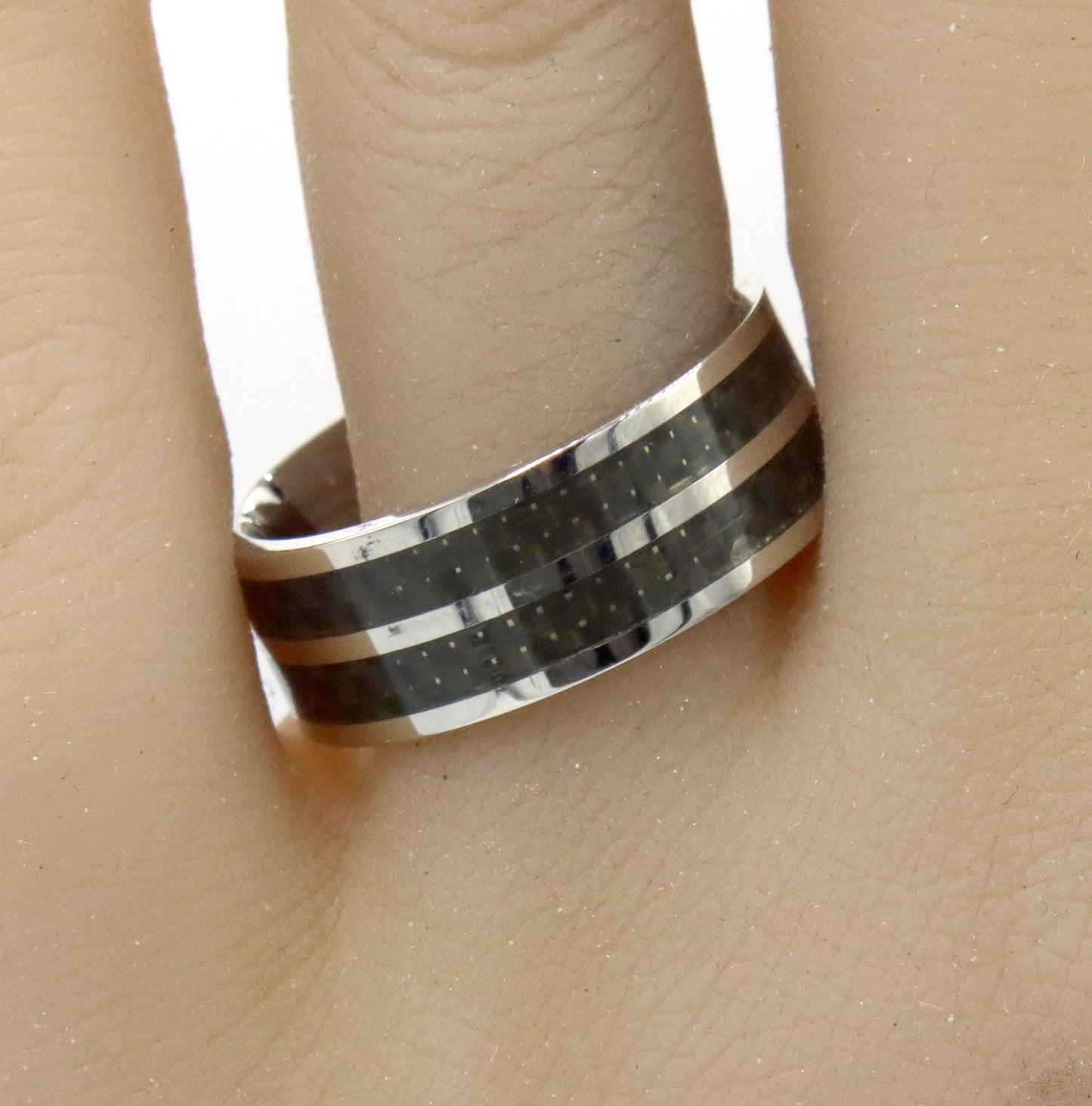 Chisel stainless steel Polished with double row black carbon fiber Inlay 8mm band