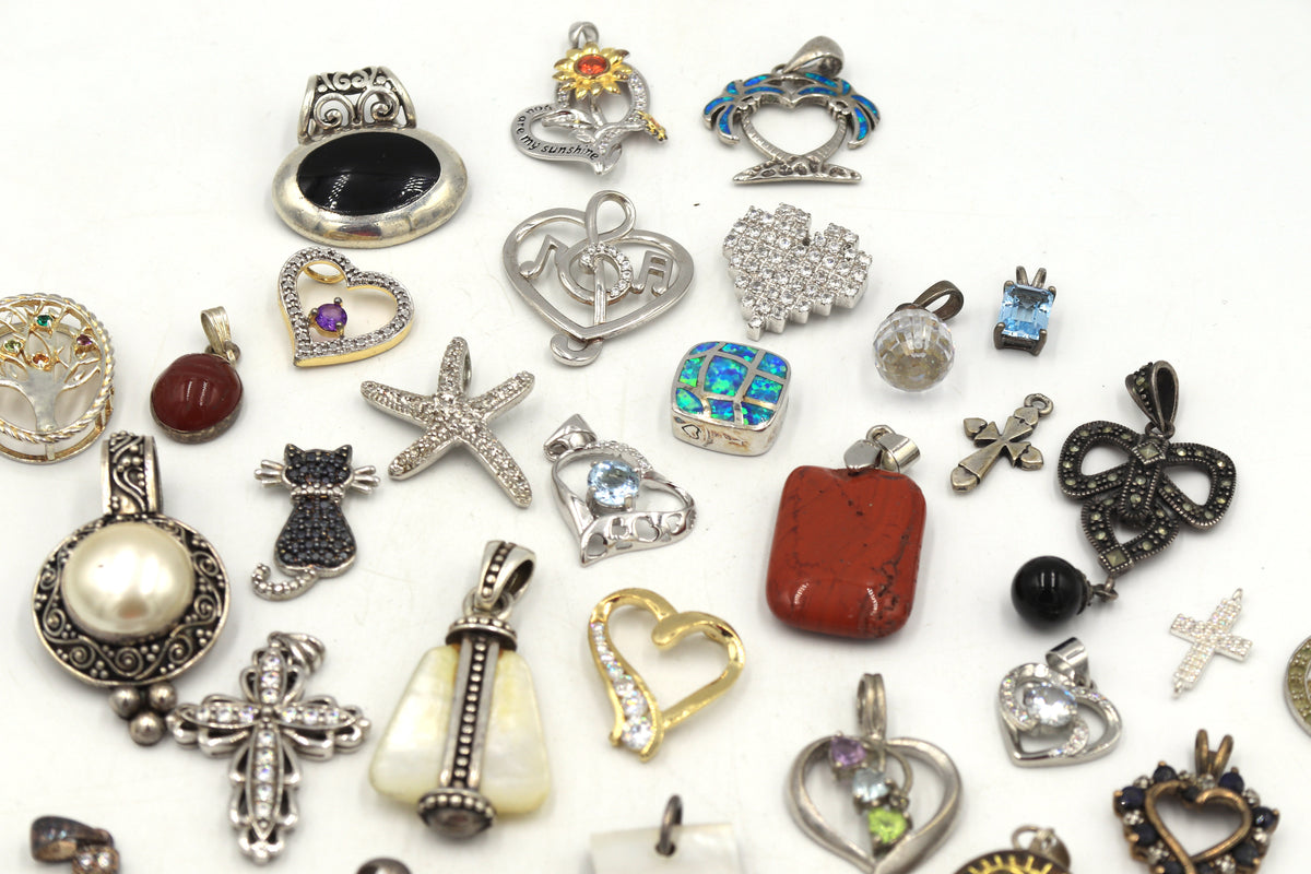 Group lot of vintage 925 sterling silver pendants
