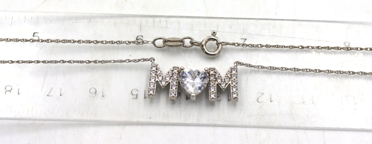 Group lot of Vintage 925 sterling silver necklaces