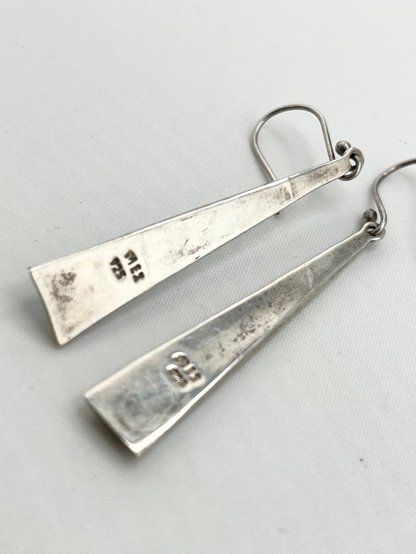 925 Sterling Silver Mexican Turquoise Dangle Earrings And A Matching Oval shaped Pendant