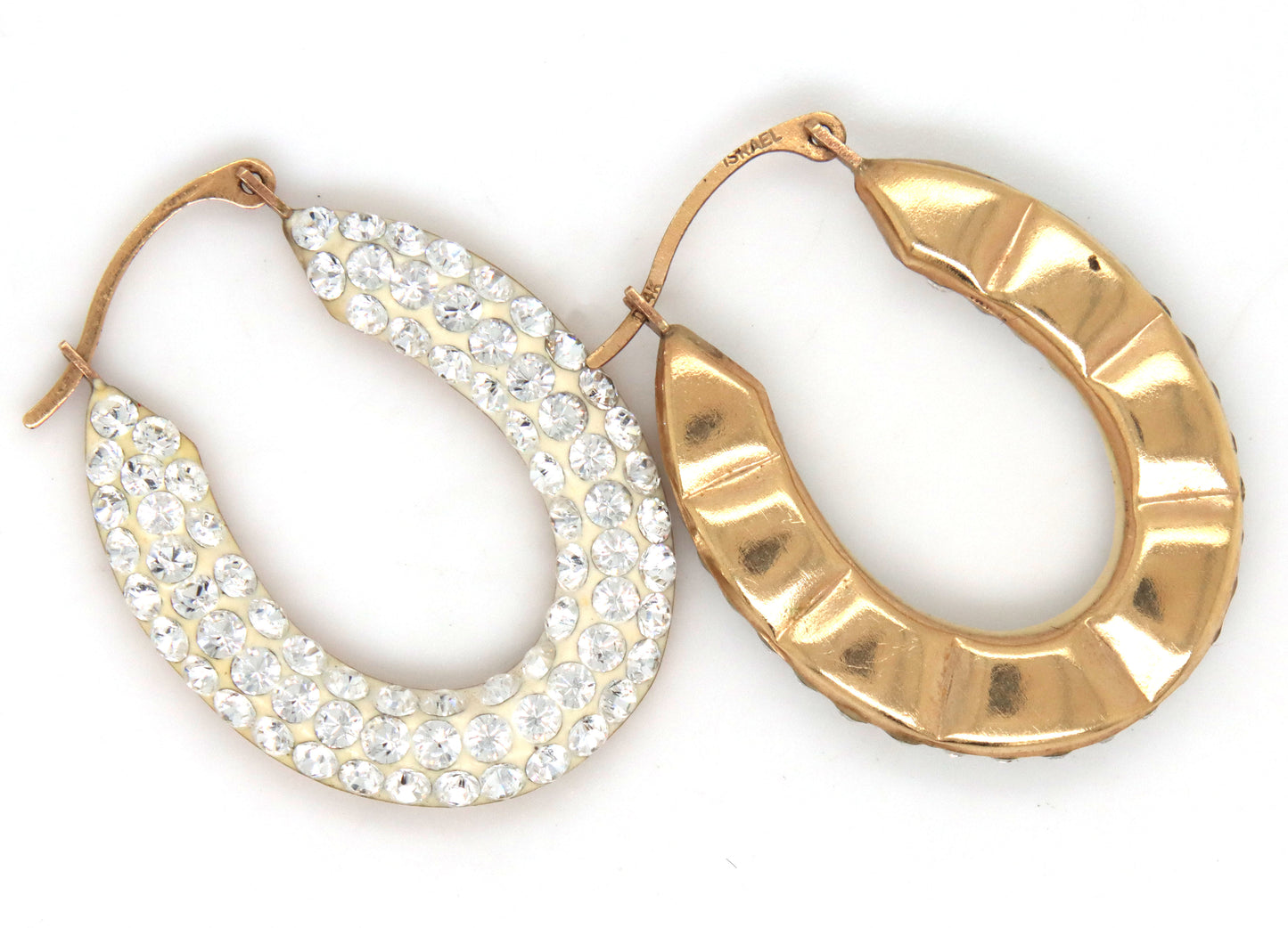14kt Yellow gold crystal oval earrings
