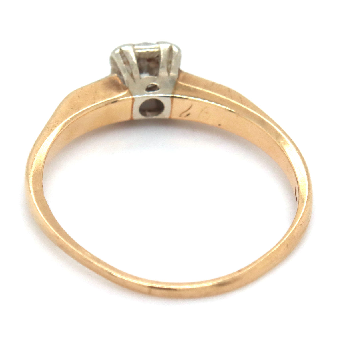 14kt Yellow gold 0.30ctw round brilliant cut diamond ring