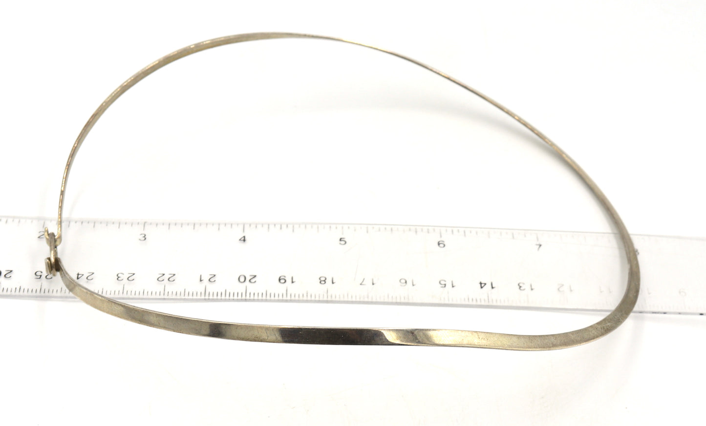 Lot of 2 Vintage 925 sterling silver cuff necklaces