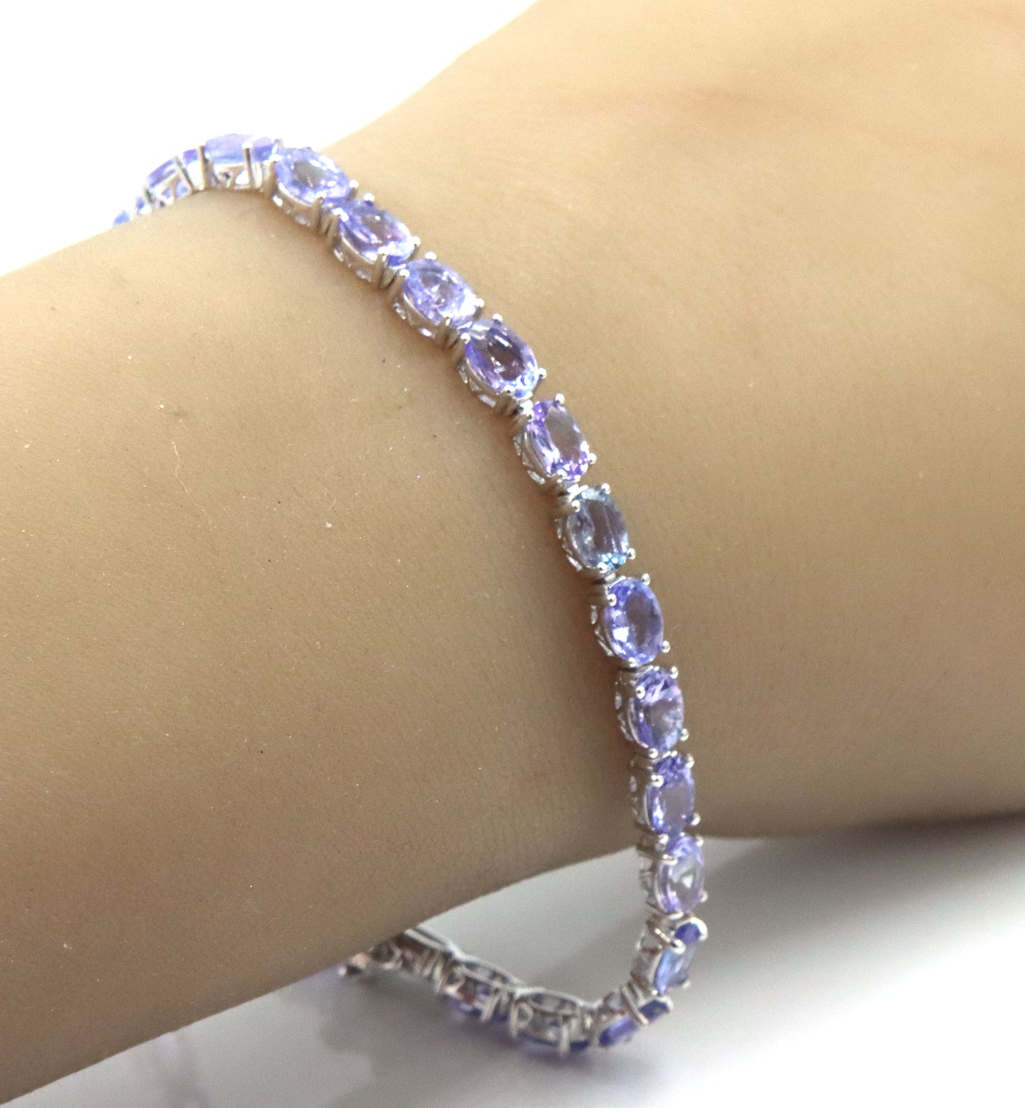 925 sterling silver oval cut tanzanite tennis bracelet