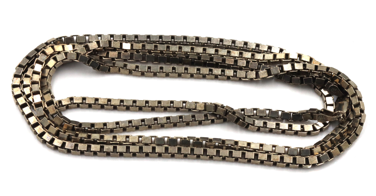 Italian Vintage 925 sterling silver box chain necklace