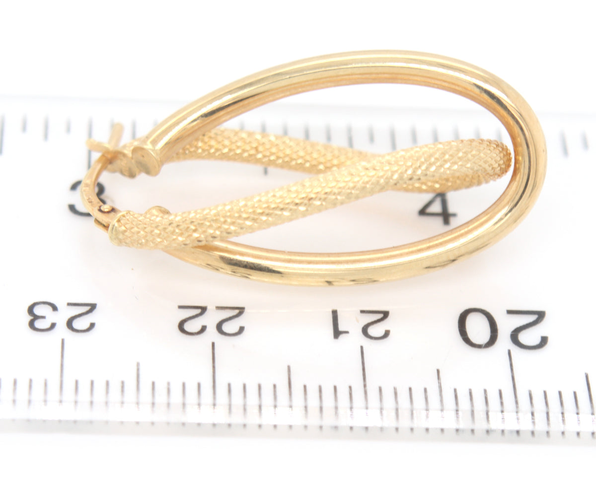 14kt Yellow gold oval 2 row earrings