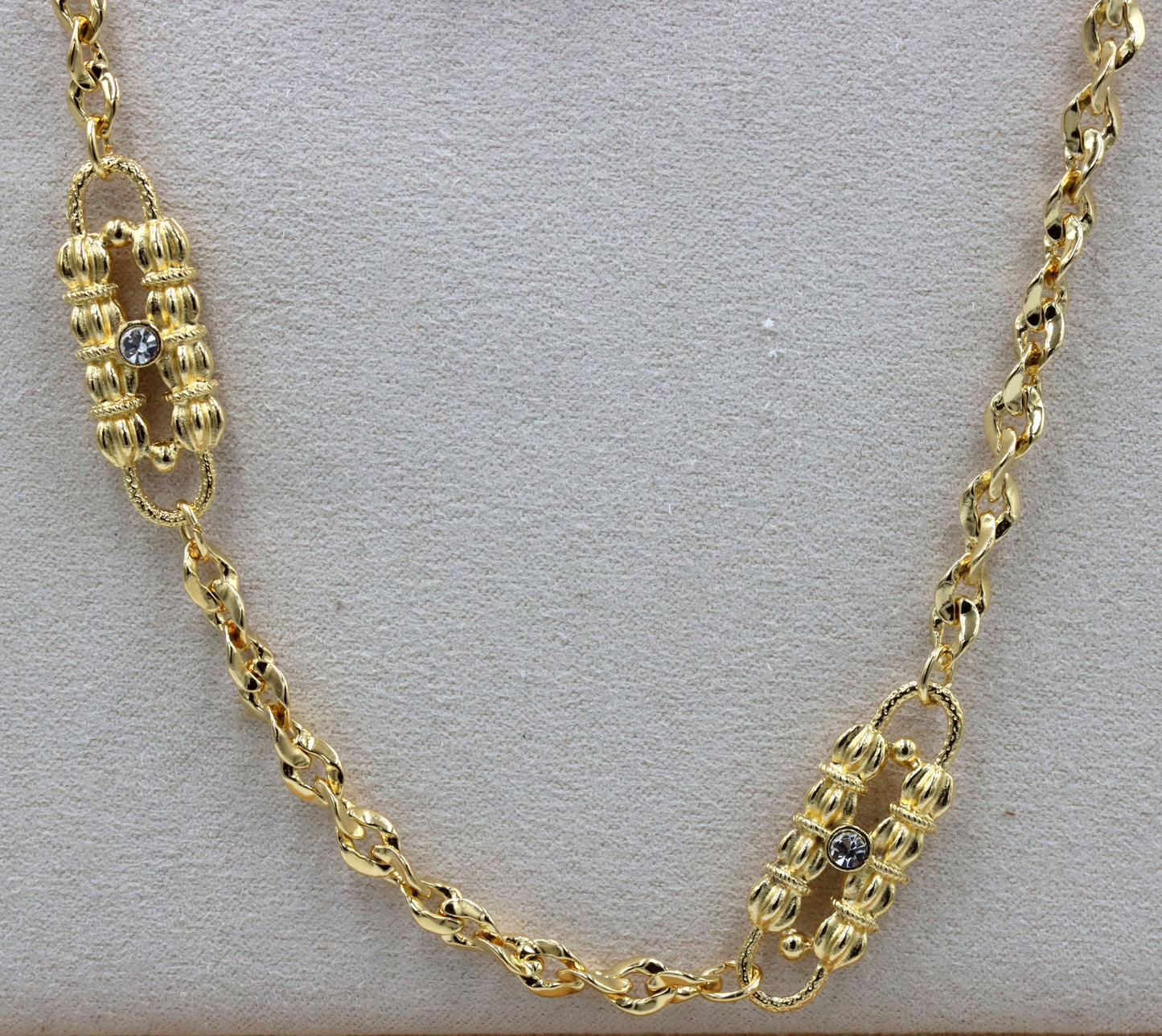 Camrose & Cross Jackie Kennedy State dinner gold tone crystal necklace