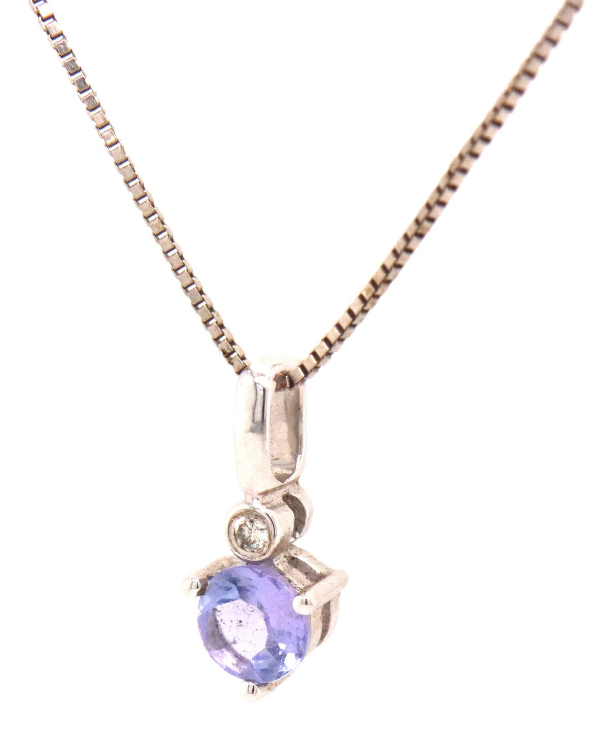 14kt White gold blue topaz pendant on box chain necklace