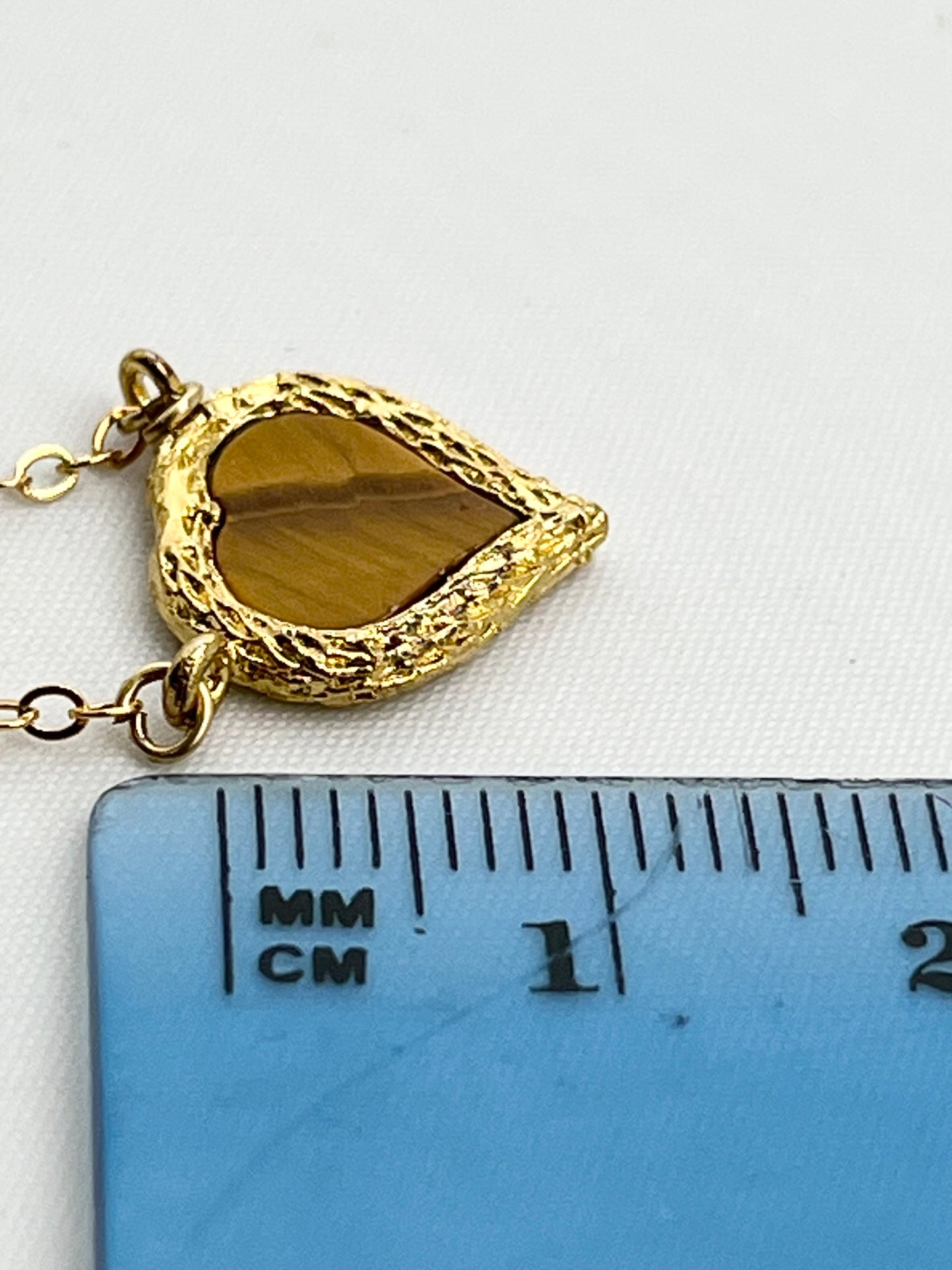 12KT Yellow Gold Filled Tiger Eye Heart Necklace