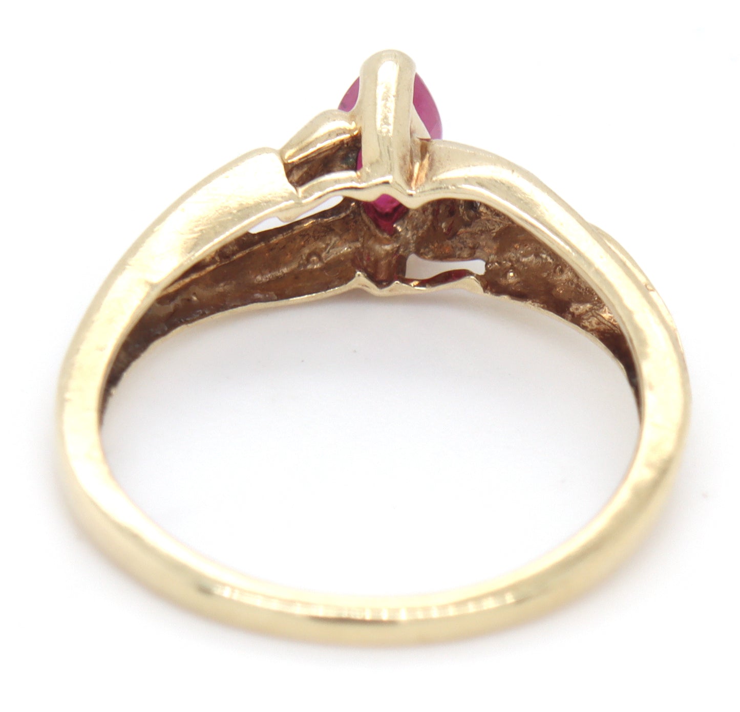 10kt Yellow gold marquise ruby ring