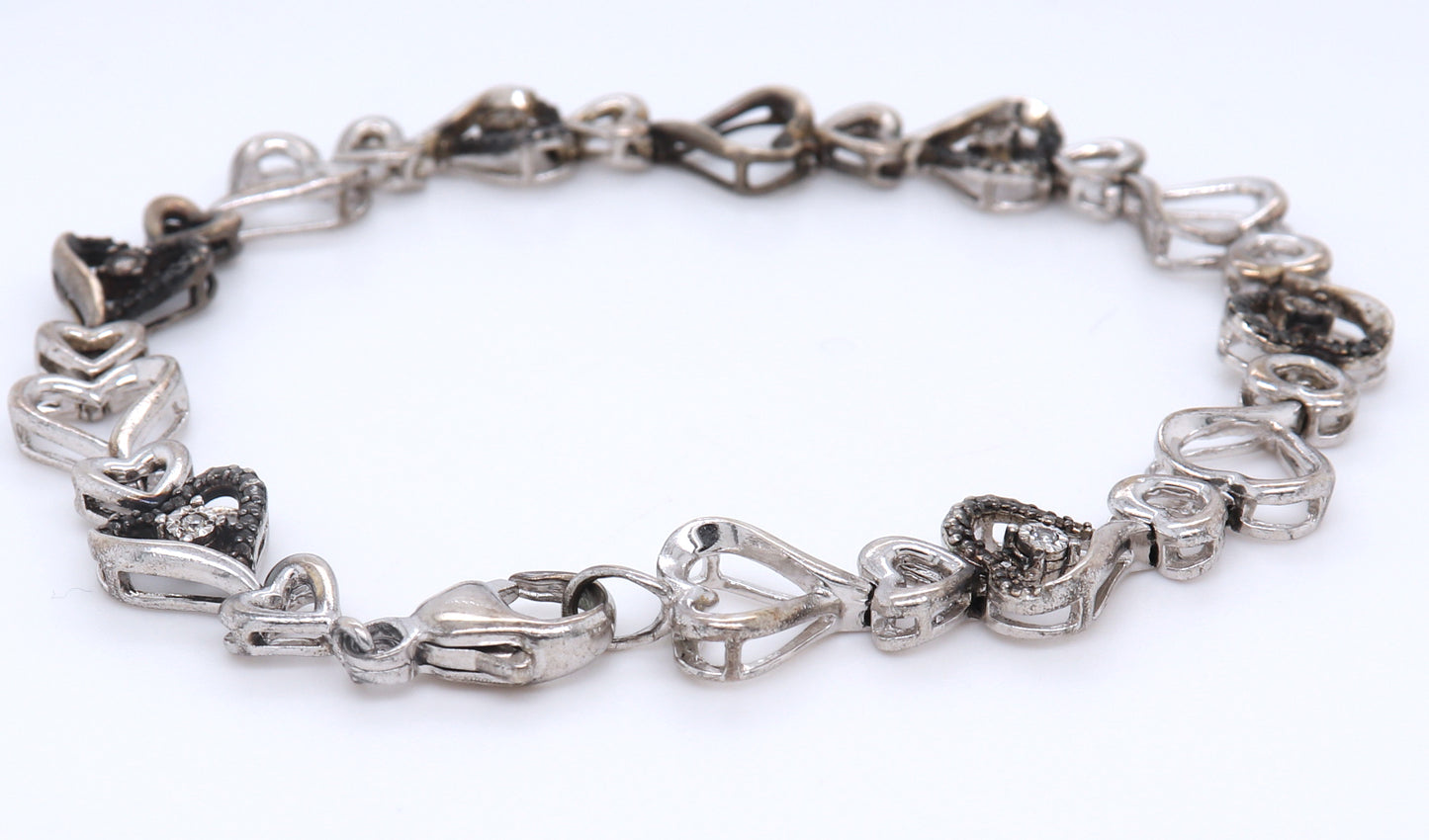 Vintage 925 Sterling Silver Heart Shaped Link Bracelet