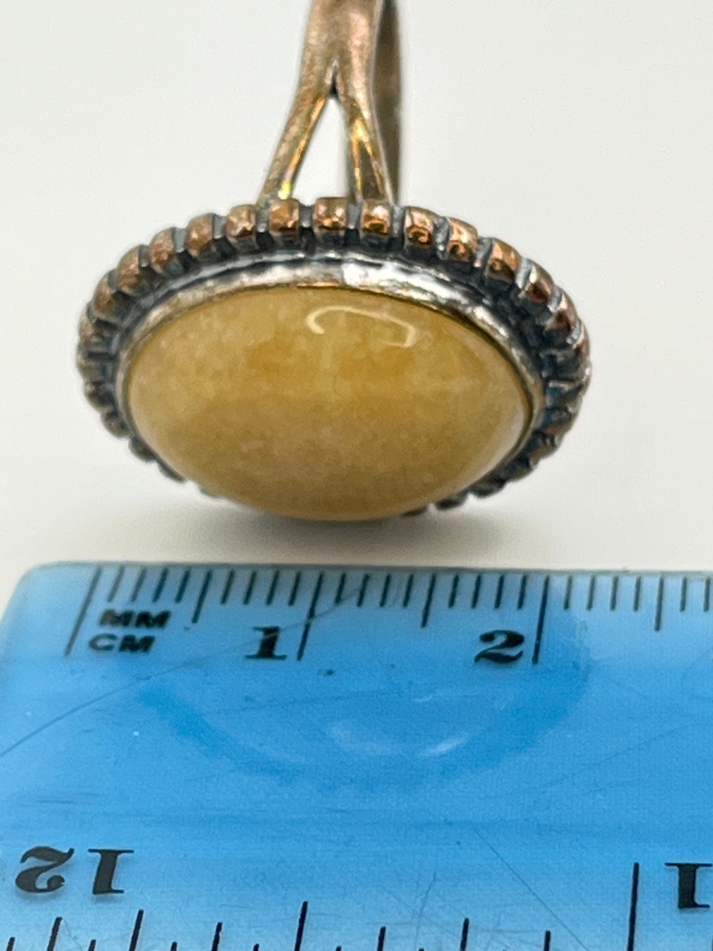 Vintage 925 Sterling Silver Oval Yellow Jasper With Beaded Border Ring