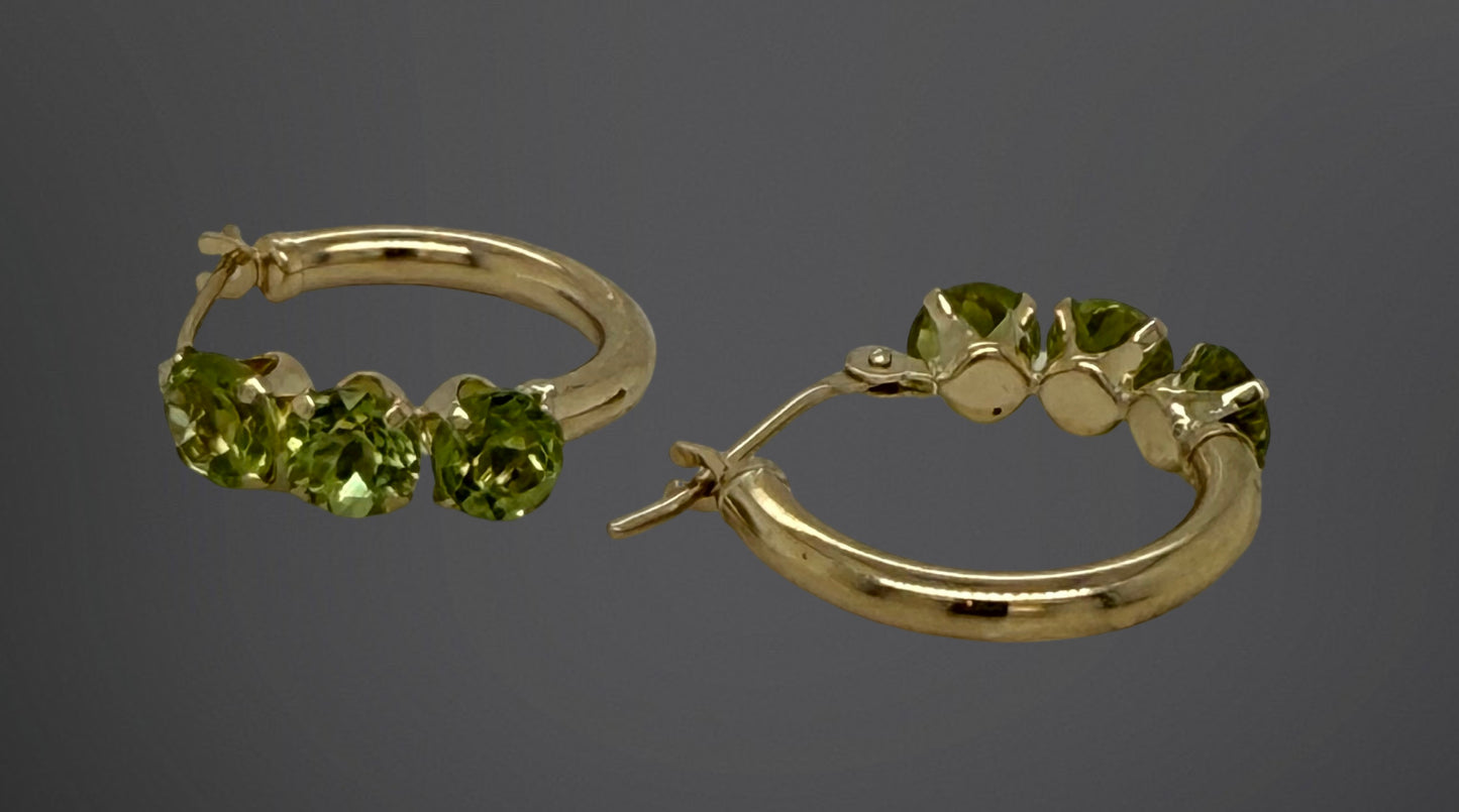 1.80ctw Peridot Huggie earrings
