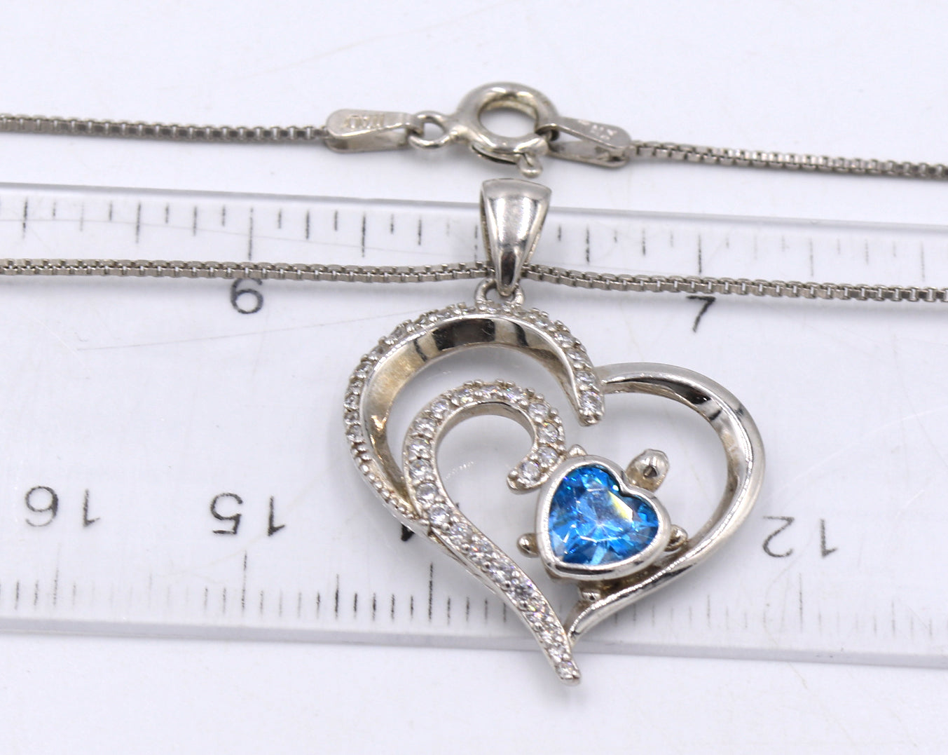 Group lot of vintage 925 sterling silver necklaces
