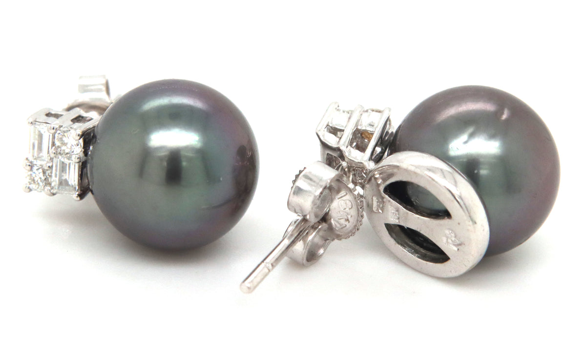 18kt White gold Tahitian and diamond earrings