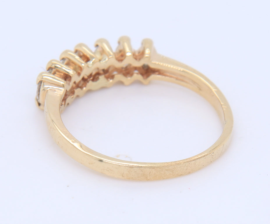 Dazzling Yellow Gold Marquise Seven Diamond Band