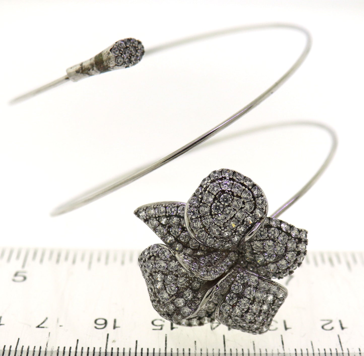 Sterling Silver Cubic Zirconia Flower Bangle