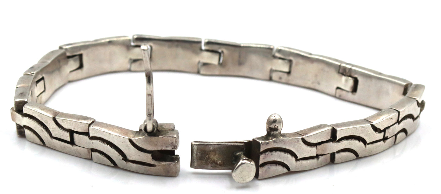 Vintage 925 sterling silver Mexico bracelet