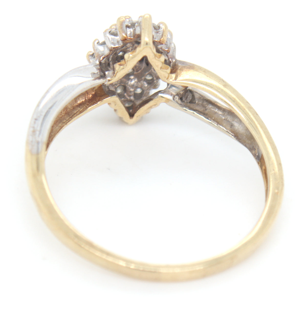 10kt Yellow gold diamond cluster ring