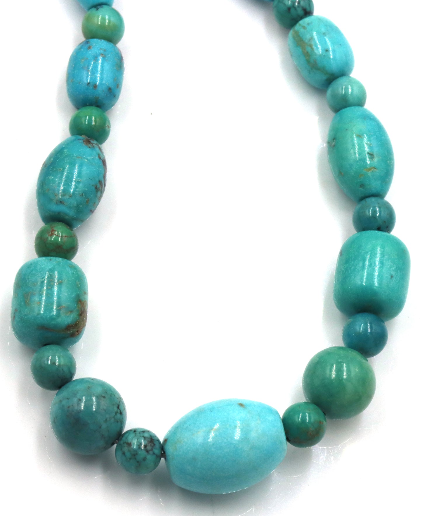 Turquoise beaded necklace with silver clasp