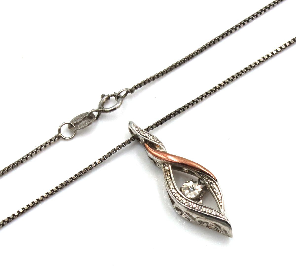Group lot of 5 Vintage 925 sterling silver necklaces
