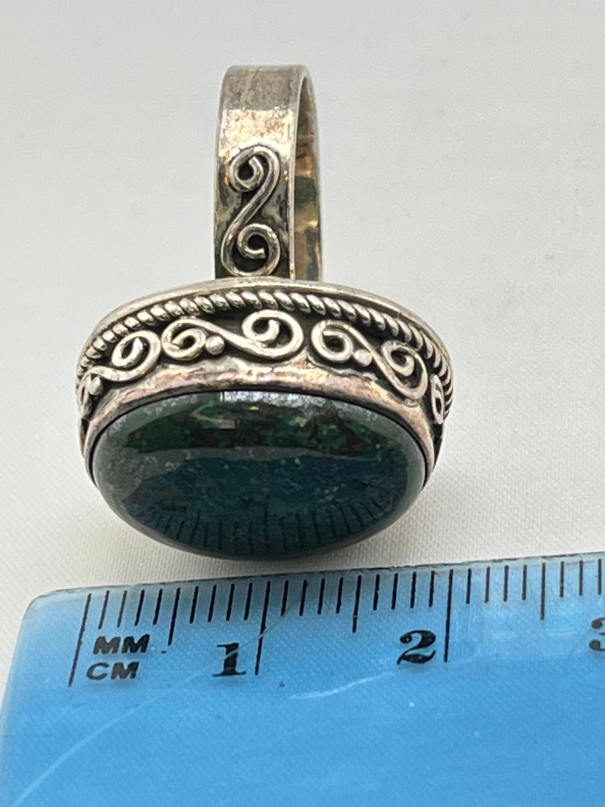 925 Sterling Silver Green Turquoise With Intricate Scrollwork Setting Details Ring