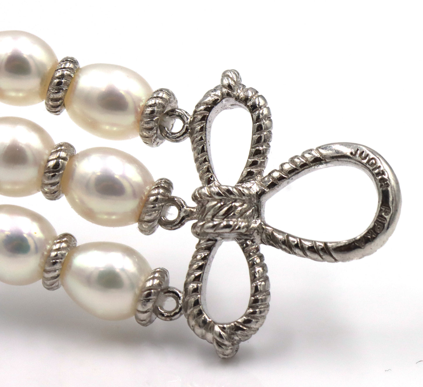 Judith Ripka 925 sterling silver and cultured fresh water pearl strand bracelet