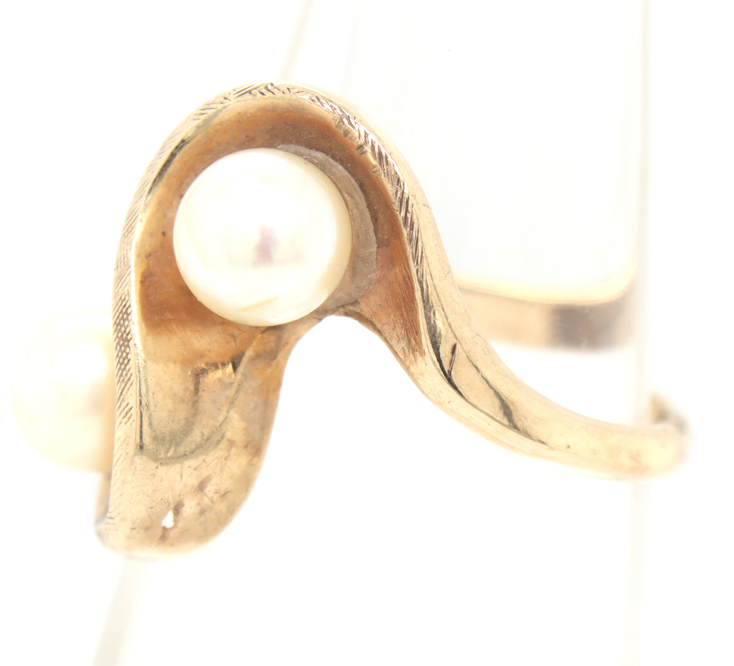 10kt Yellow gold double pearl ring