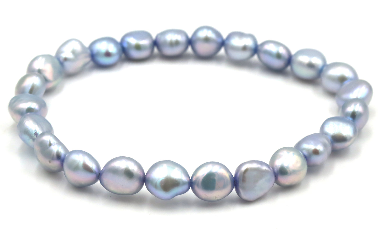 3 Lot of pearl bracelets