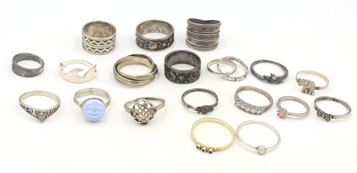 Group lot of Vintage 925 sterling silver rings