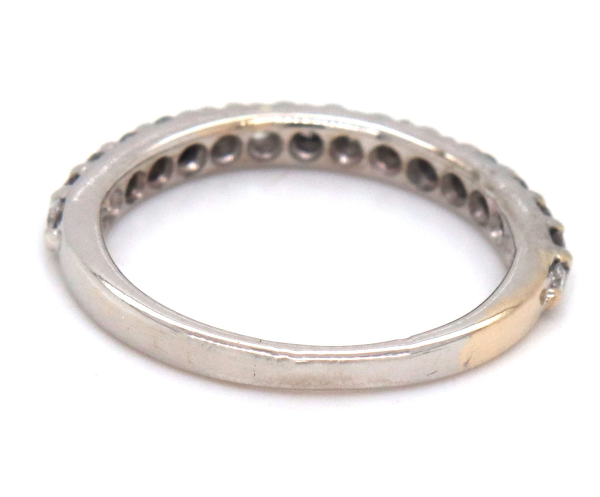 14kt White gold 0.25ctw prong set diamond band