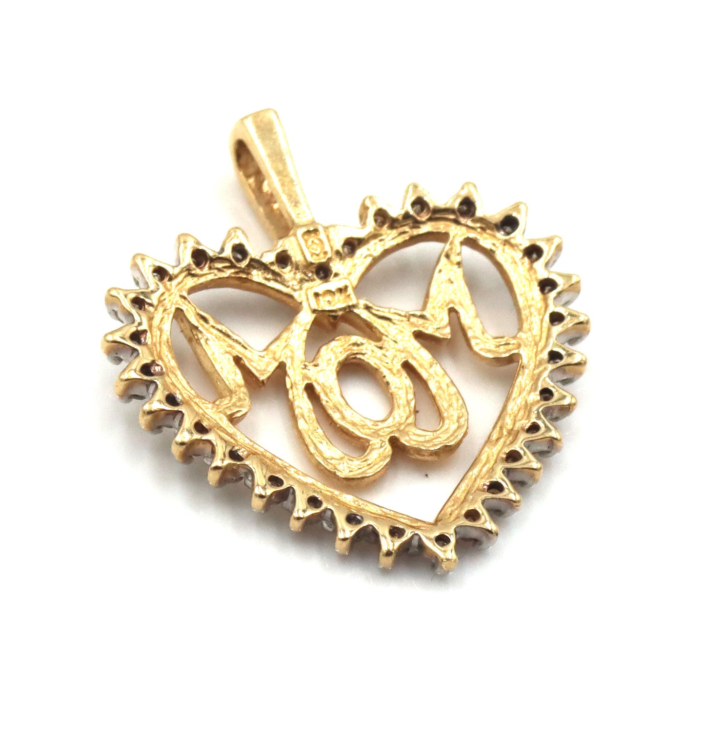 10kt Yellow gold heart shaped MOM diamond pendant