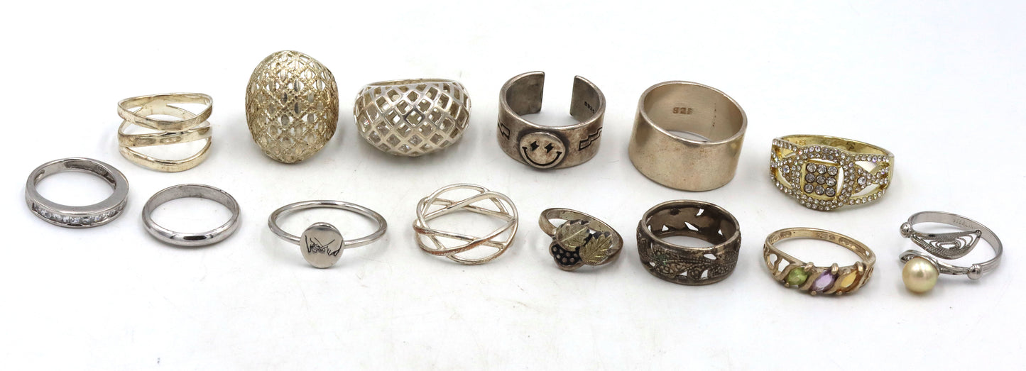 Group lot of Vintage 925 sterling silver rings