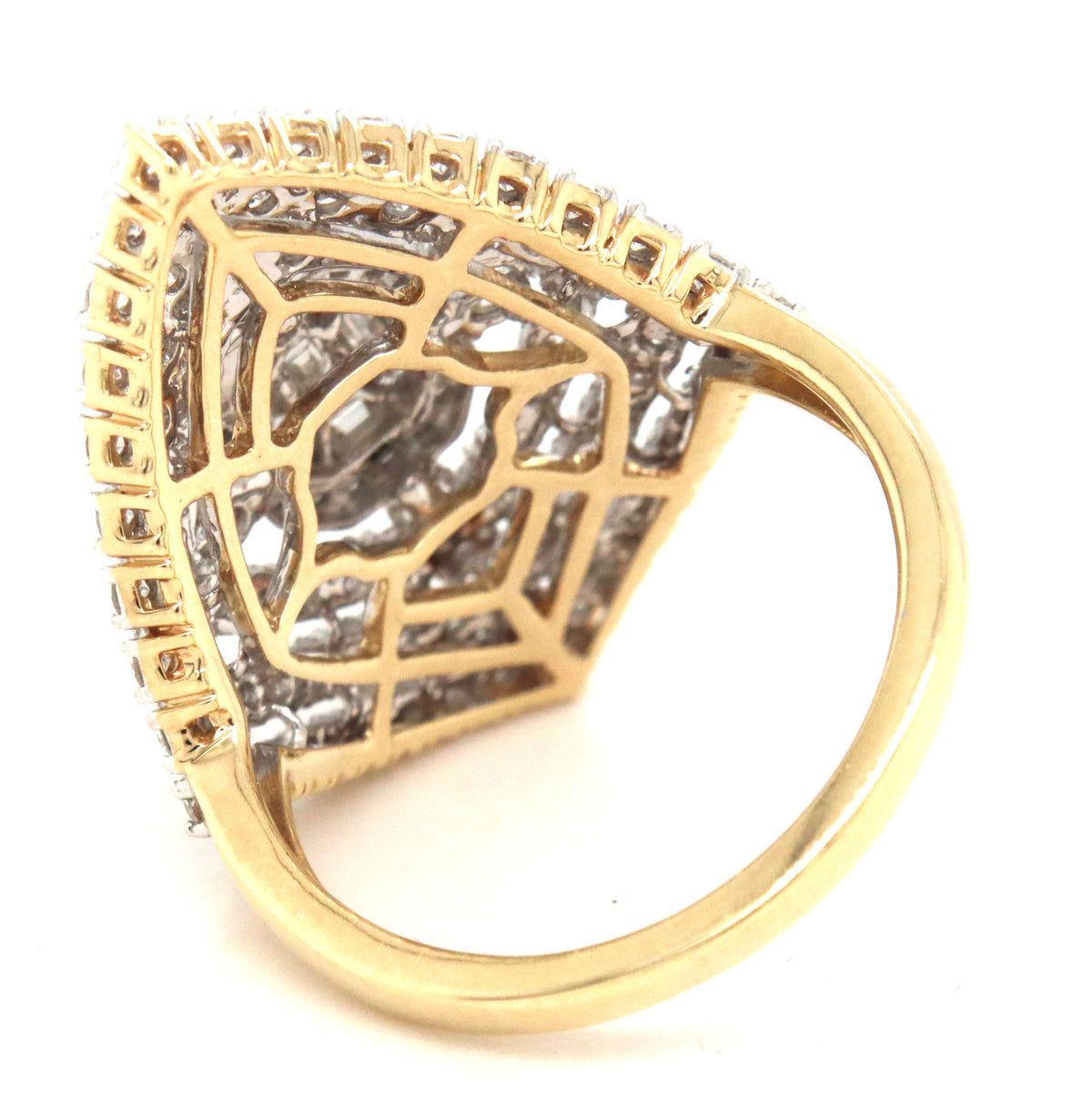 10kt Yellow gold 2.42ctw diamond cluster ring