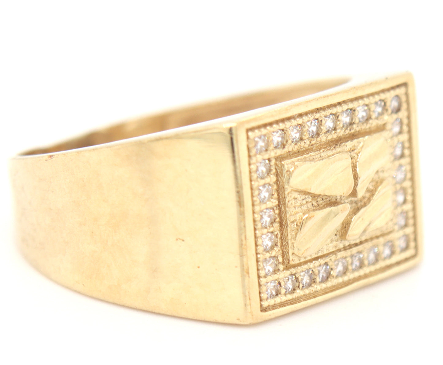 10kt Yellow gold square cubic zirconia ring