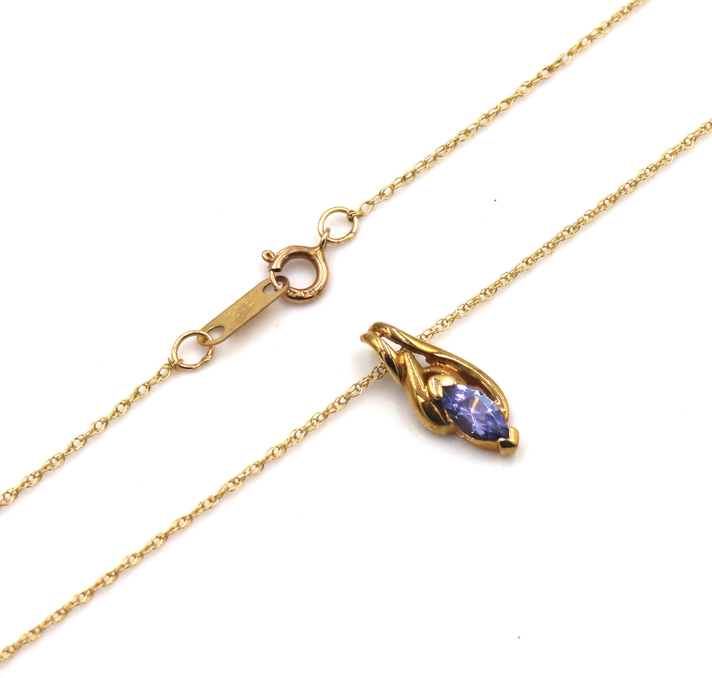 10kt Yellow gold Tanzanite pendant on chain necklace with matching earrings