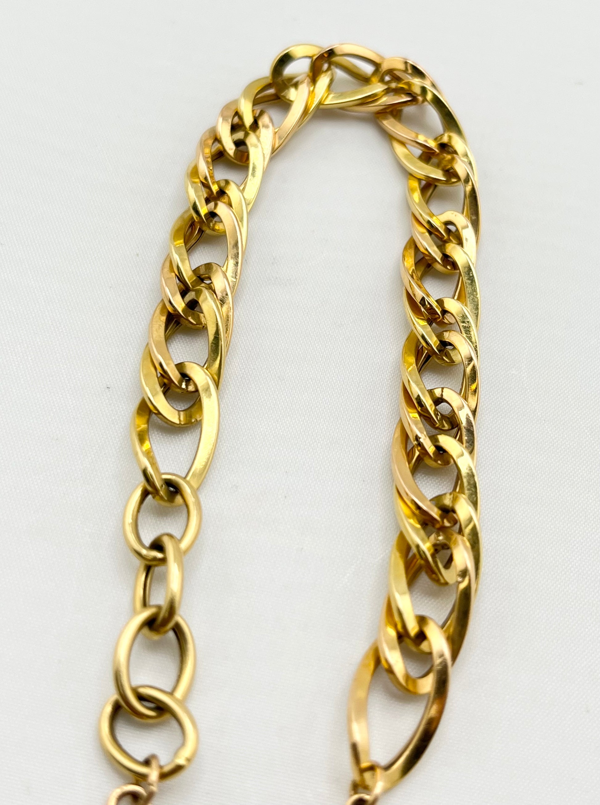 18KT Yellow Gold 9MM Double Curb Link Bracelet