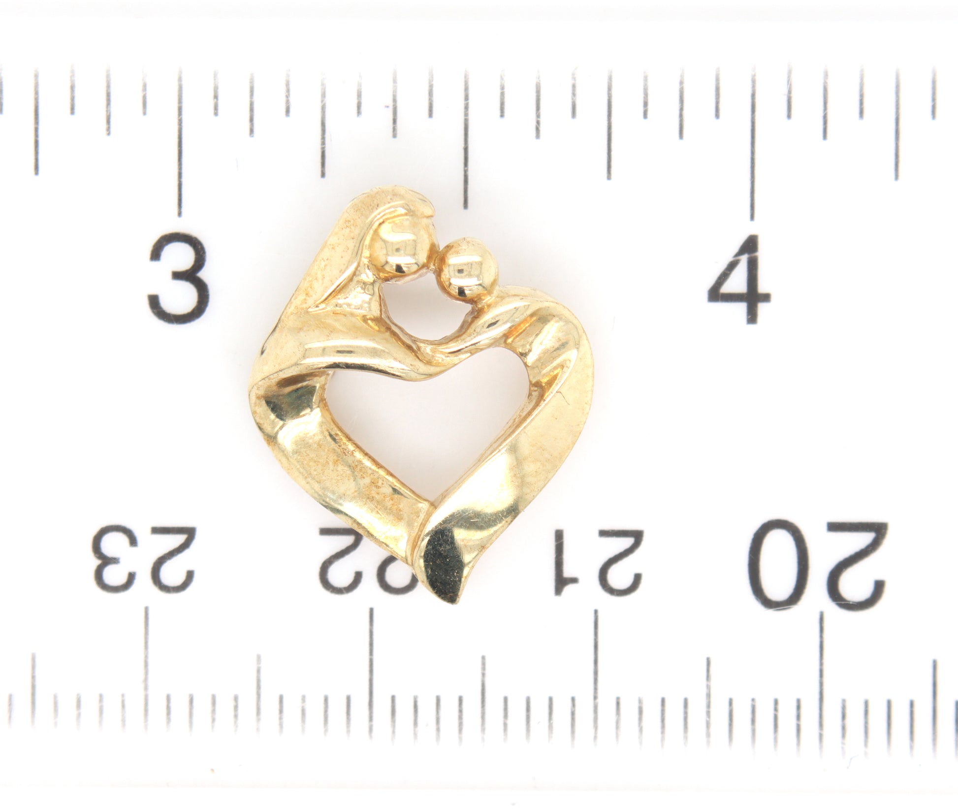 10kt Yellow gold mother and son heart shaped pendant