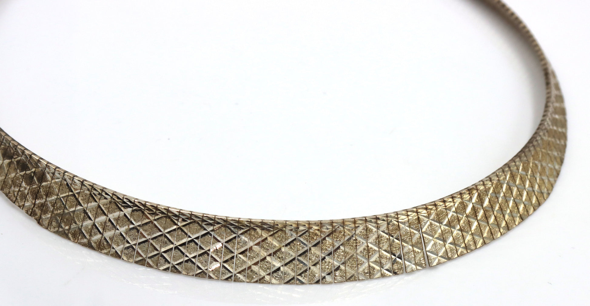 Group lot of 2 vintage 925 sterling silver necklaces