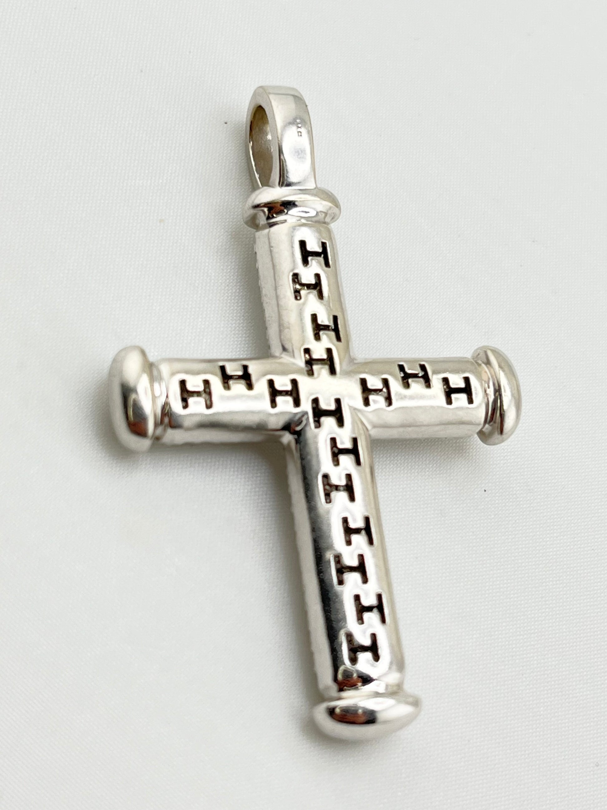 14KT White Gold Large Full Pave Natural Diamond Cross