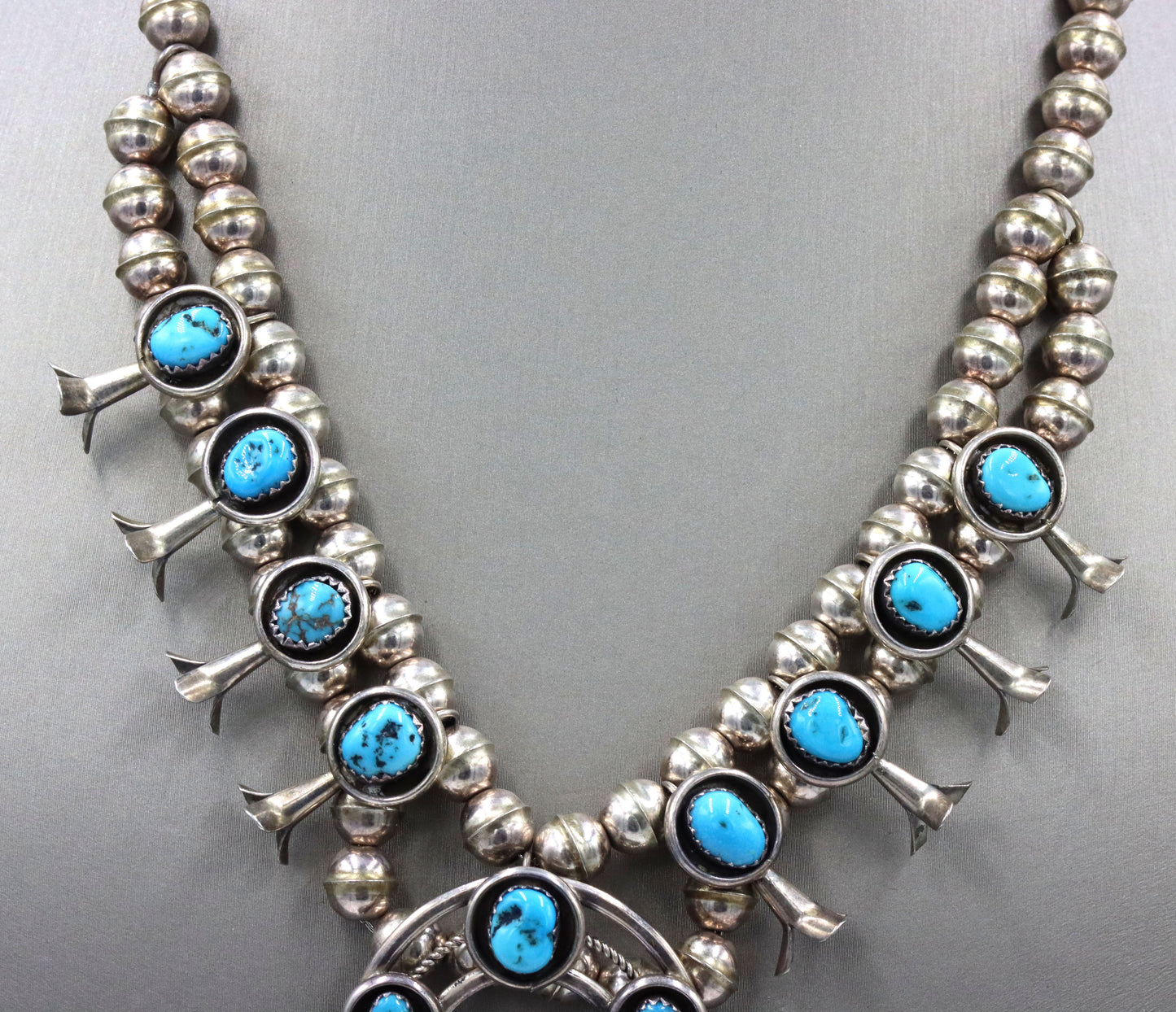 Navajo Kingman PG turquoise sterling silver necklace
