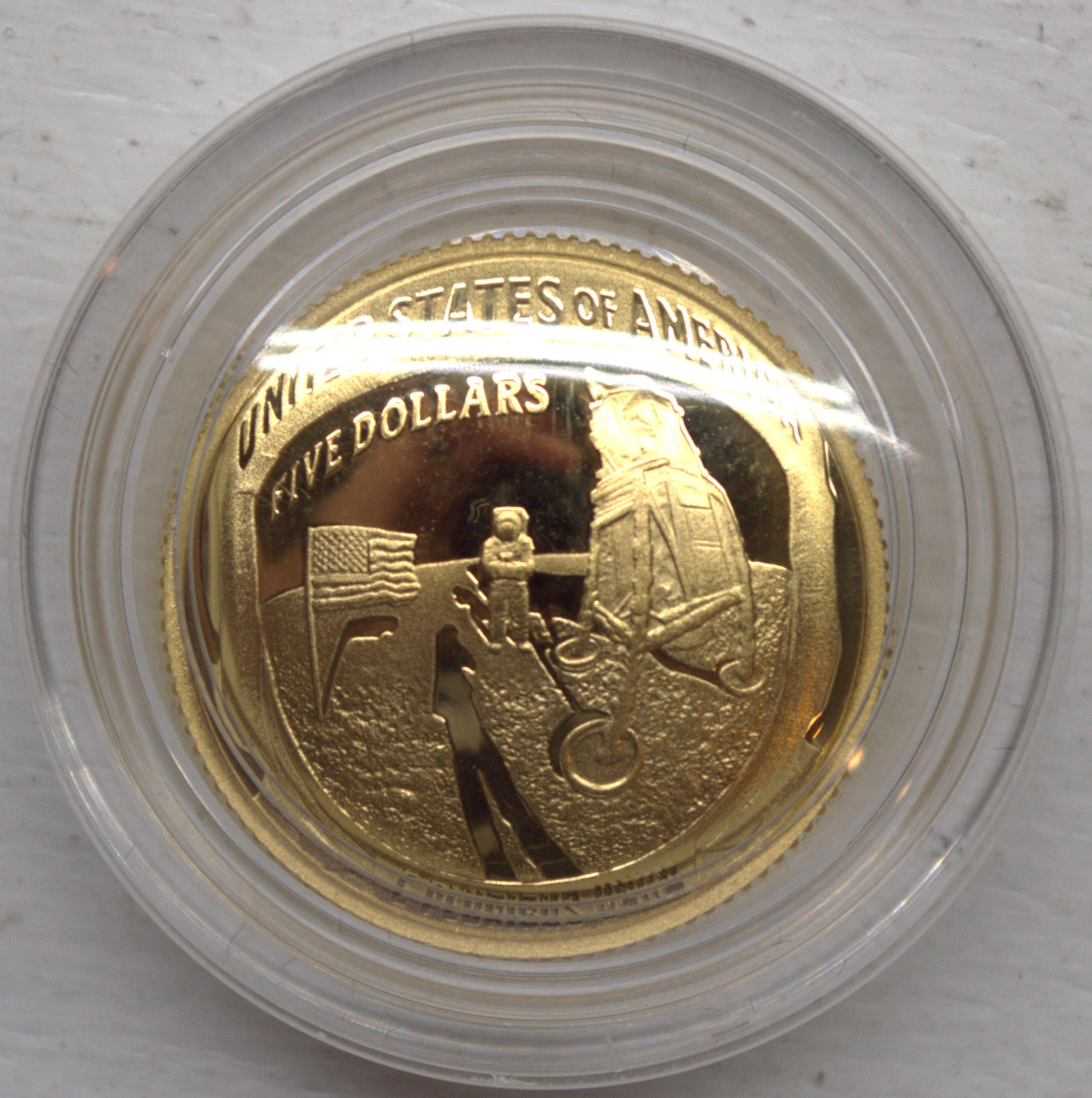 2019 Apollo 11 50th Anniversary Commemorative Gold Coin with Original box and COA