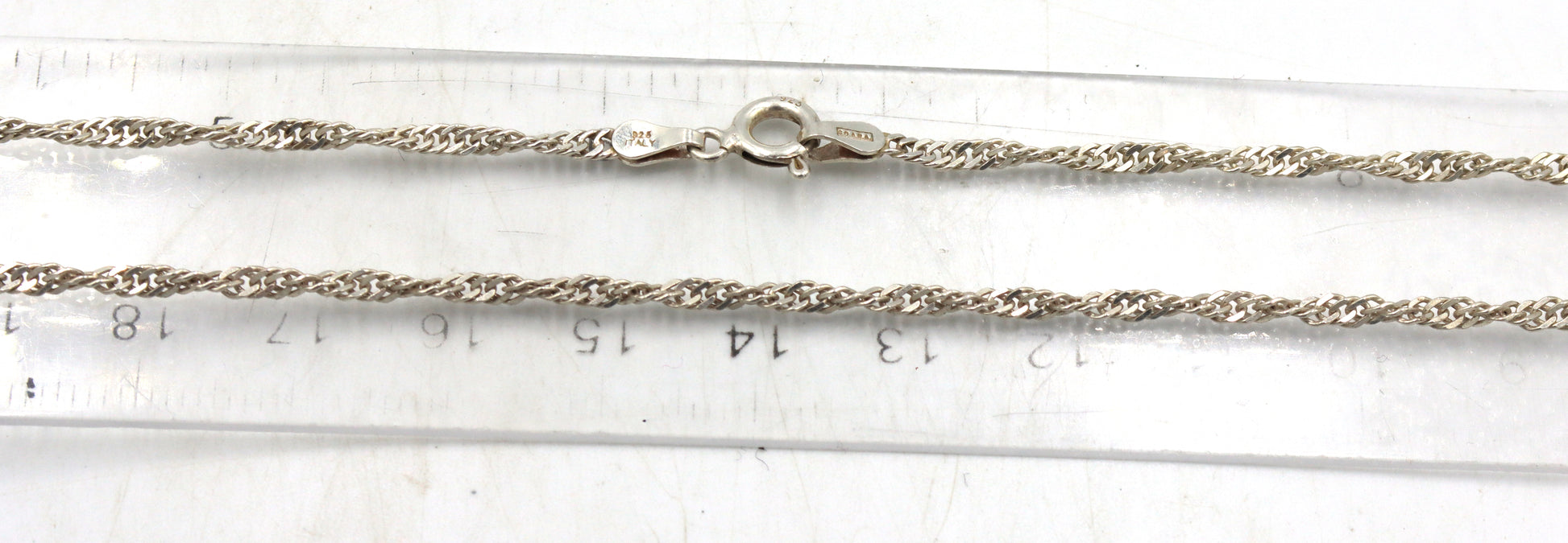 Group lot of 6 Vintage 925 sterling silver necklaces