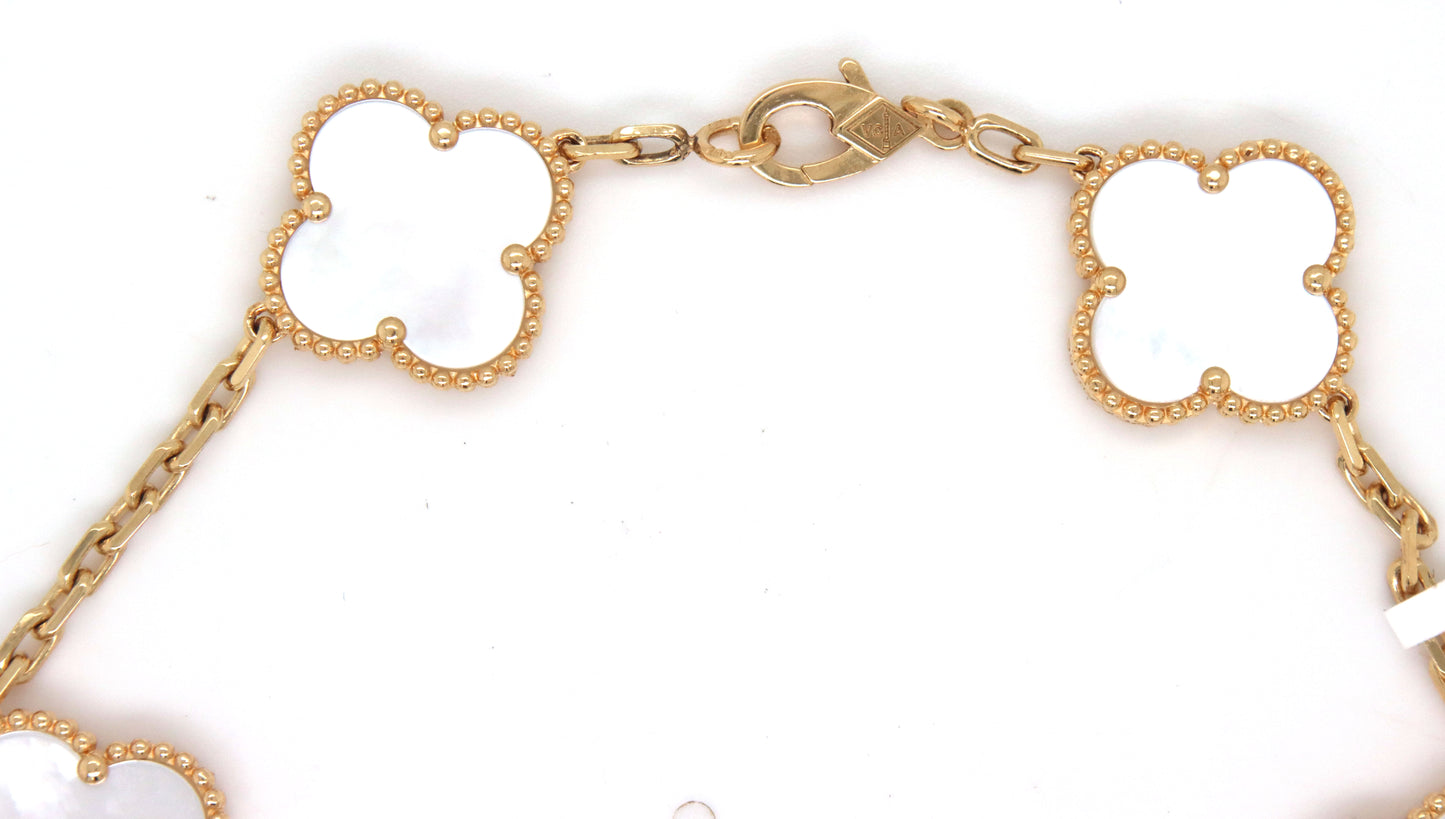 18KT Yellow Gold Mother Of Pearl Bracelet