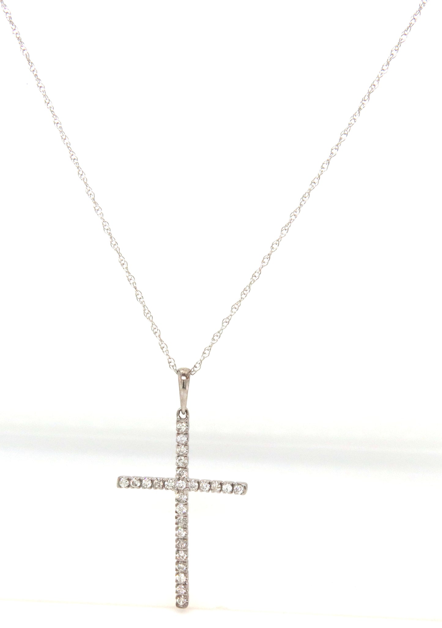 10kt White gold 0.35ctw diamond cross pendant on chain